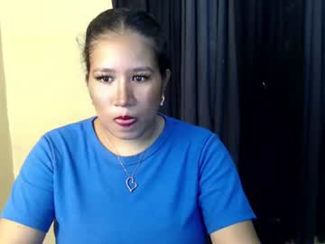 voluptuousmom_victoria