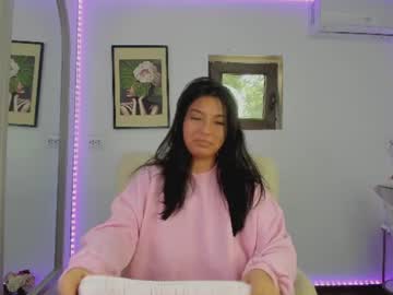 zoey_boobies