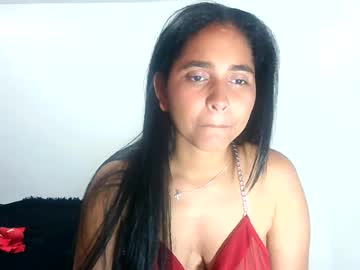 alina_velvet_220597