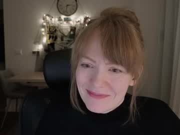aurora_velvett_
