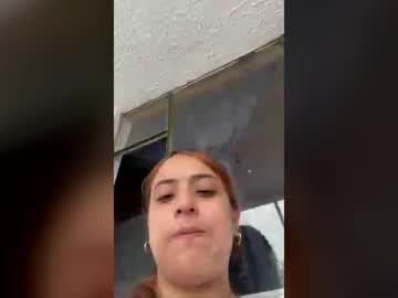 blondebigass_