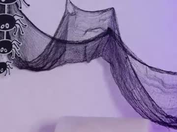 hellzel_moon