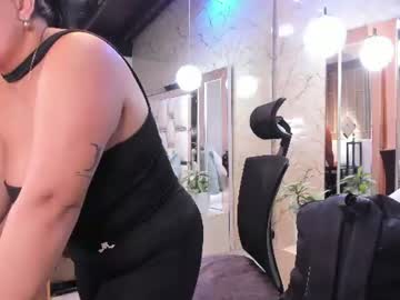 katleya_lewiis