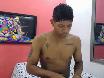 latinosninfomanos