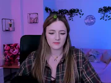 lizzie_shy_
