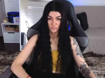 luckyrebel_