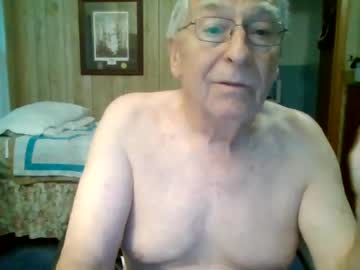 maturecouple1954