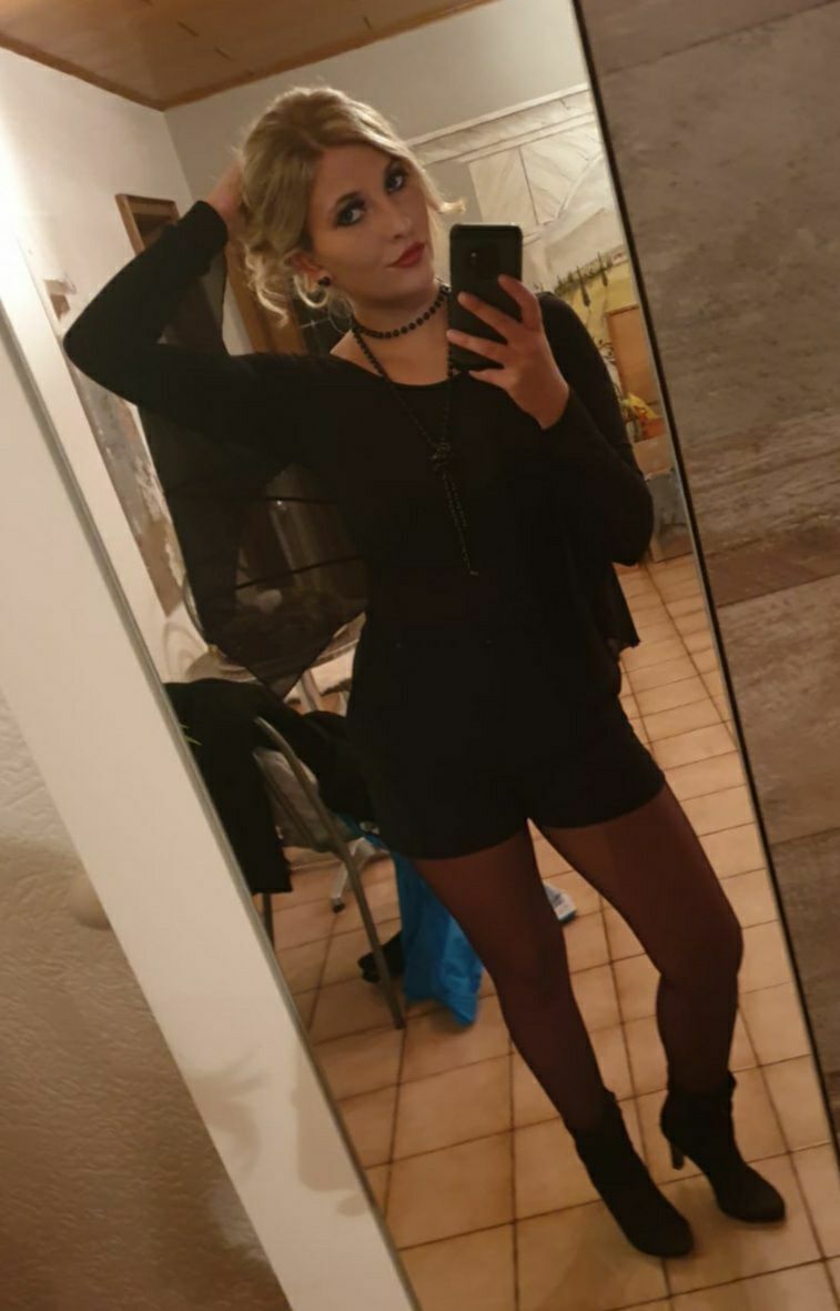 Magdalena, 25yo German Bayern — 19