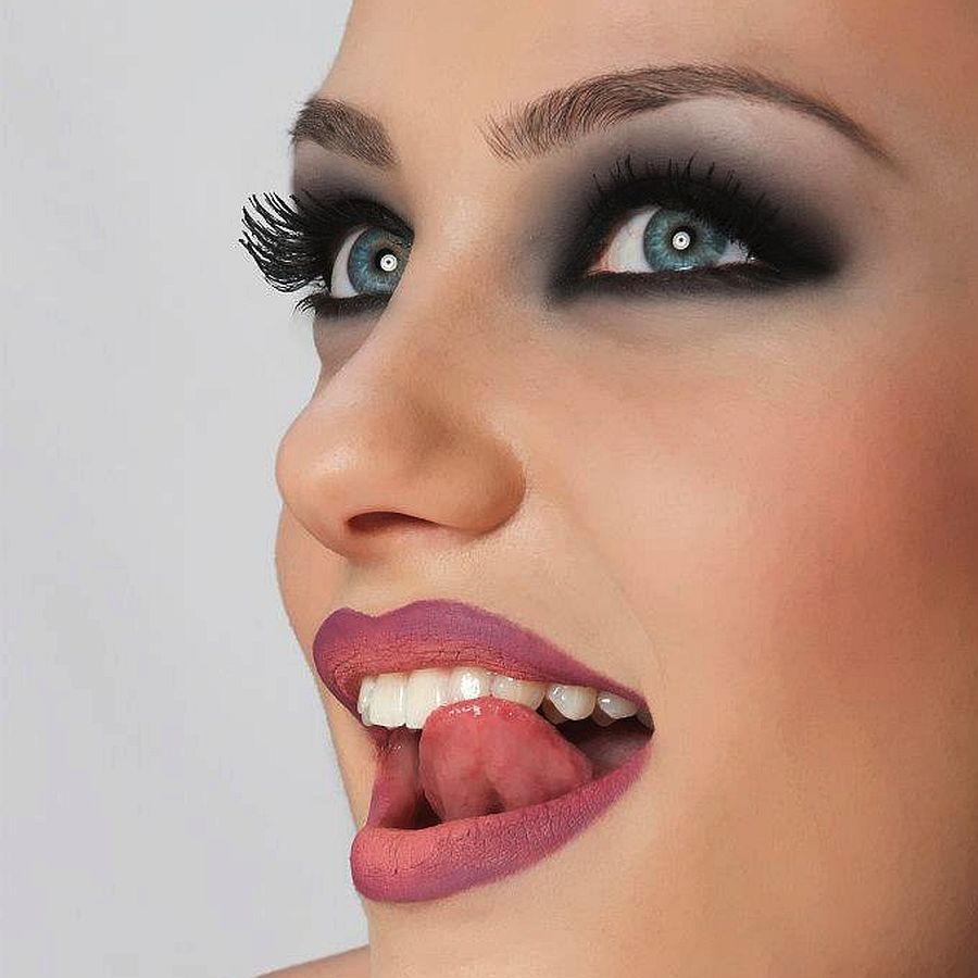 Lipstick — 28