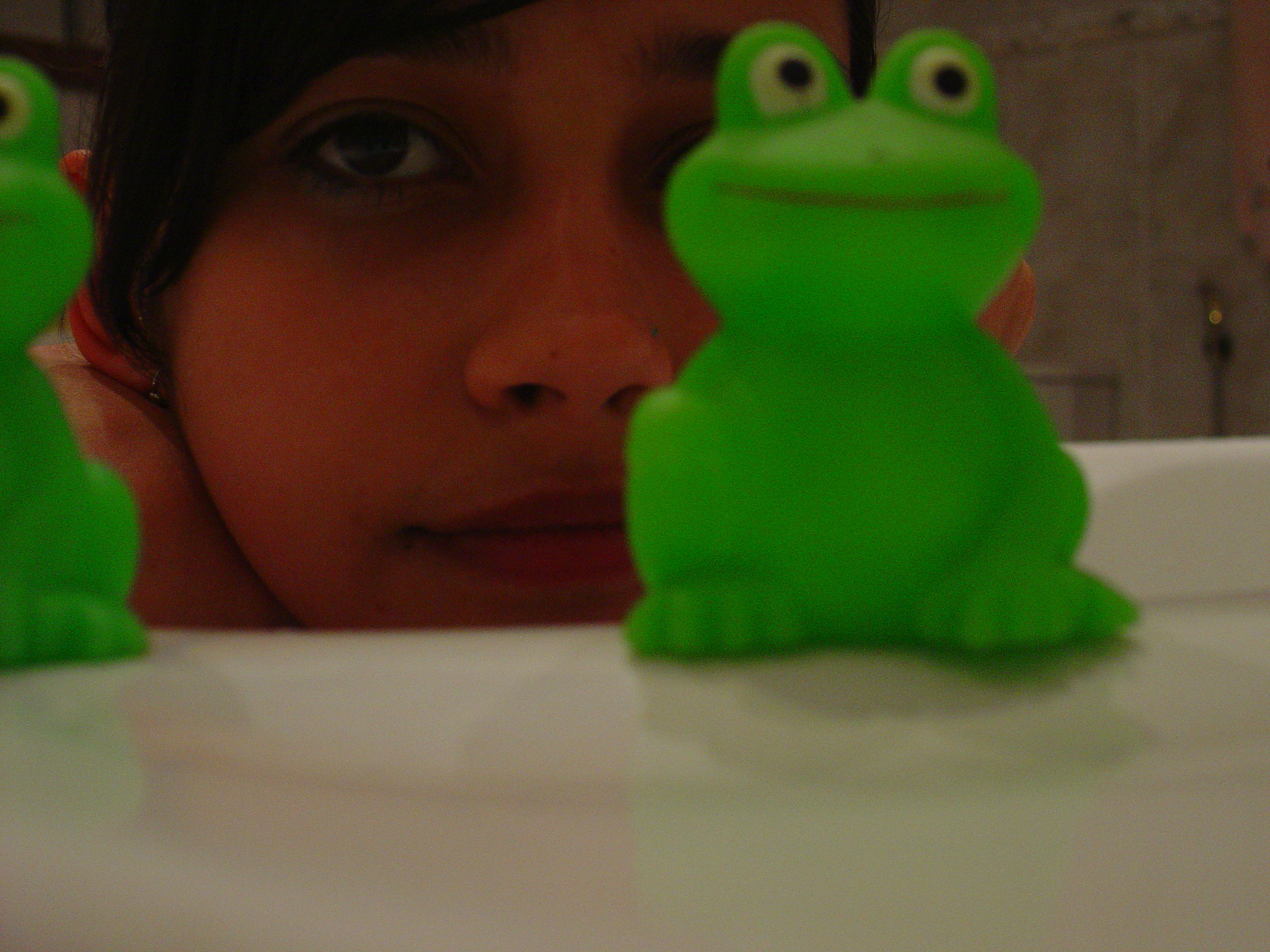 Cute teen invite us in her bath — 34