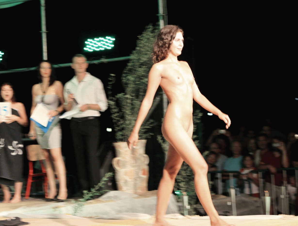 Koversada Nude Dancing in Public | Beauty Contest — 24