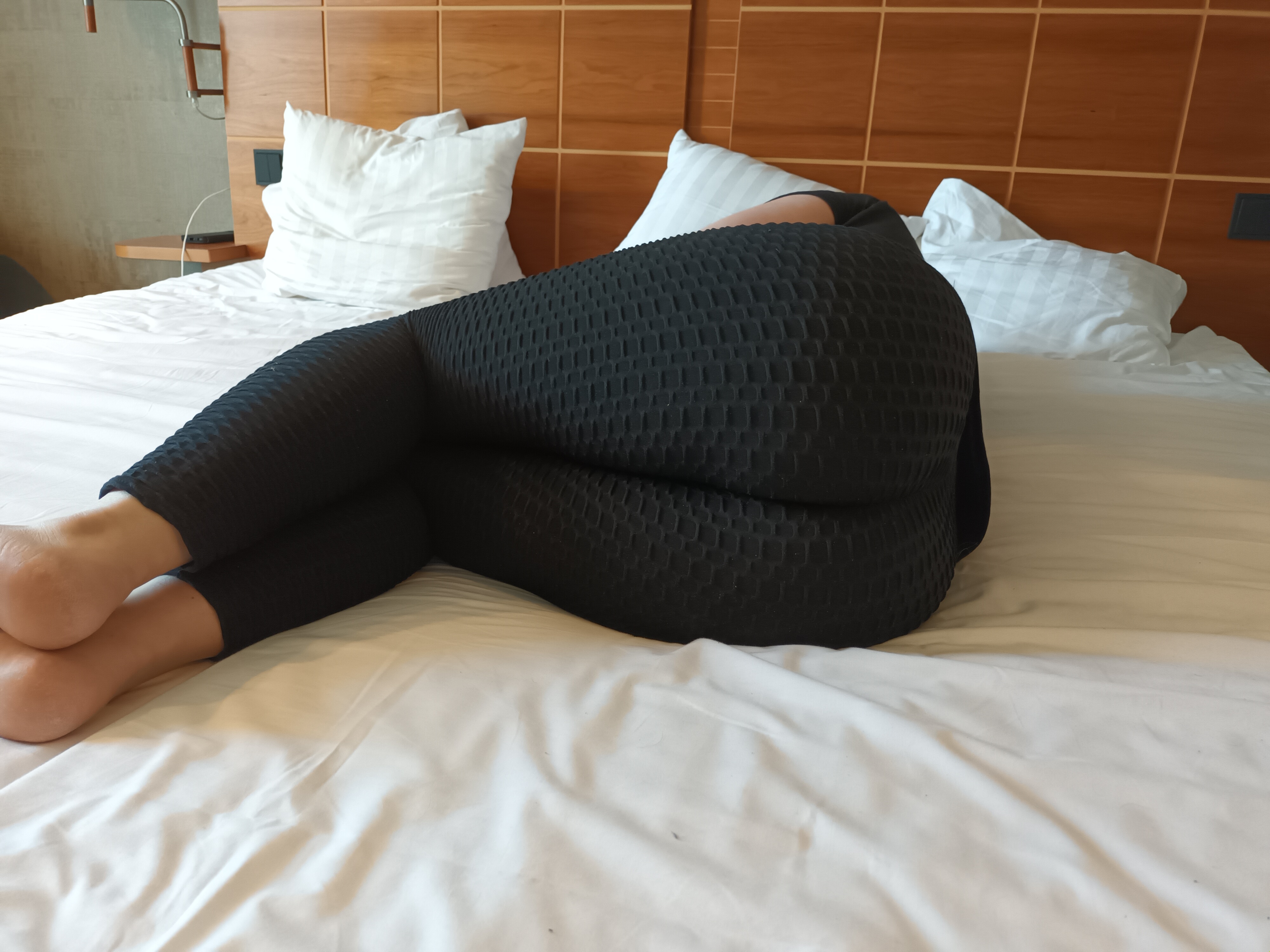Kate Stern and sexy leggings — 10